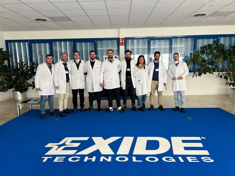CEMA Baterías visita a Exide Technologies